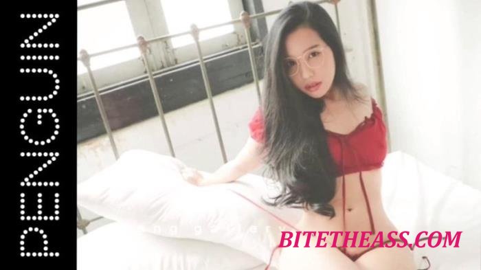 PENGUIN - Thai Nerd Girl Showcases Big Booty in Fuck [FullHD 1080p]