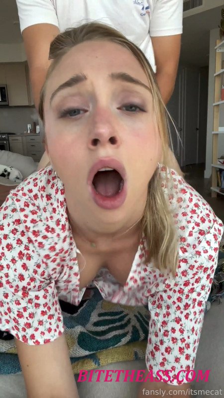 Itsmecat - Sundress with a fun mess [UltraHD 4K 2160p]