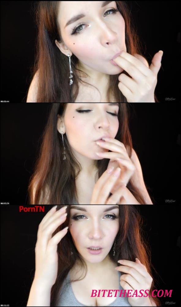 KittyKlaw - KittyKlaw finger licking [HD 720p]