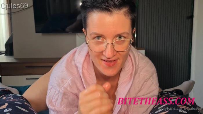 Cjules69 - Stepmom Needs Dick [FullHD 1080p]