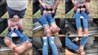 DirtyLubov - Outdoor Nylon Footjob Und Heels [HD 720P] 