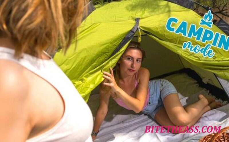 Robin Scherbatsky, Lana Rose - Camping Sweethearts [FullHD 1080P] 