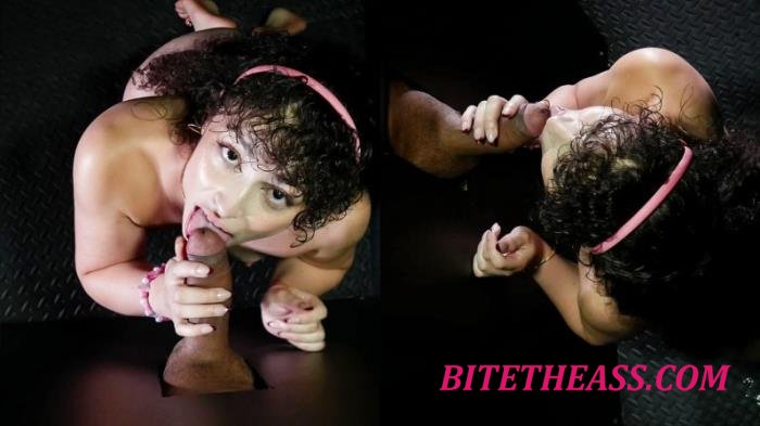 Pixie Smalls - Pixie Smalls' First Gloryhole POV [FullHD 1080p]