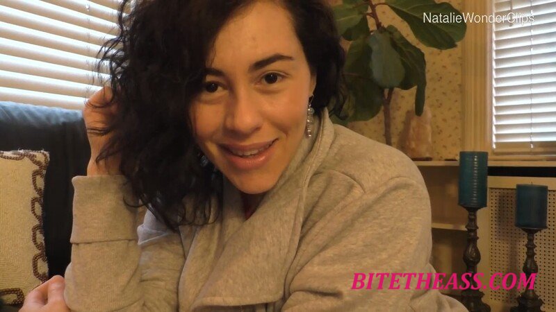 Natalie Wonder - The Preying MILF [HD 720P] 