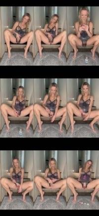 Vicky Stark - Tassels [FullHD 1080P] 