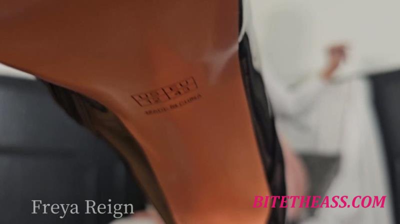 Freya Reign - POV Worship Shiny Stiletto Boots To Earn Bare Feet [FullHD 1080P] 