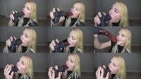 MissPrincessKay - Monster Dildo Deepthroat [FullHD 1080P] 