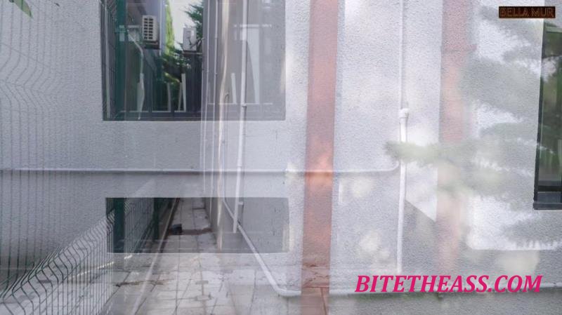 Bella Mur - Public Pick Up A Random Girl On A Street [FullHD 1080P] 