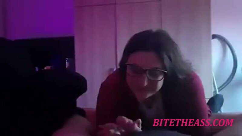 steffi1405 - Ich melke meinen Mann [HD 720P]