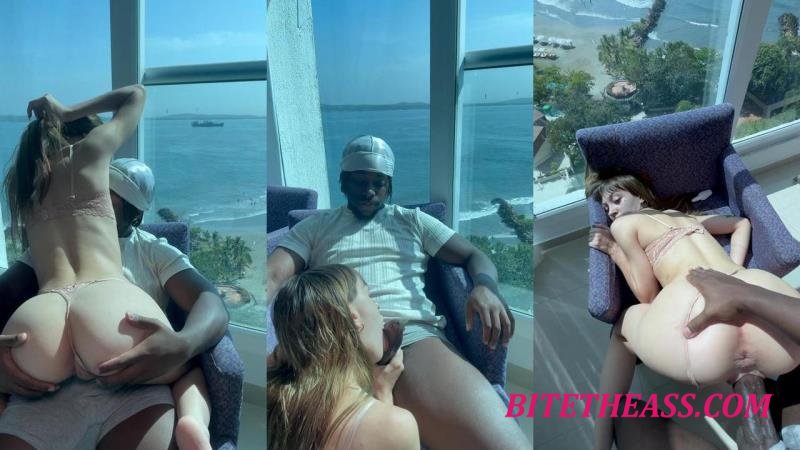 Aquazay  (aquazay999) - Digging Stepsis Cream Out While She Watches The Beach [4K 2160P]