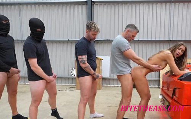 Lily Phillips - She Gets A Fake Truck Gang Bang [FullHD 1080P]