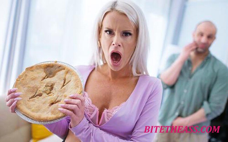 La Petite Blonde - American Tart [FullHD 1080P]