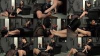  Sado Ladies - Mistress Bella Lugosi - Bellas Gorgeous Feet Part 1 [FullHD 1080]
