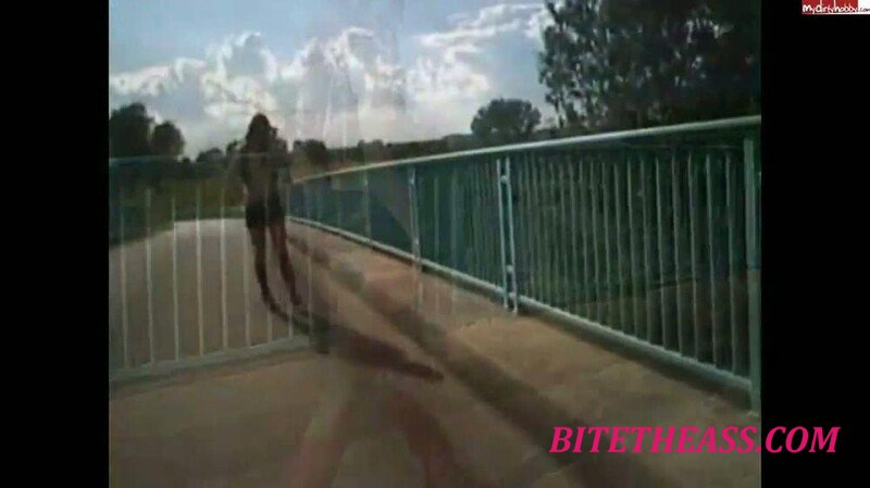 Kora-Kiel -  Kora-Kiel - Auf der Autobahnbrucke [HD 720]
