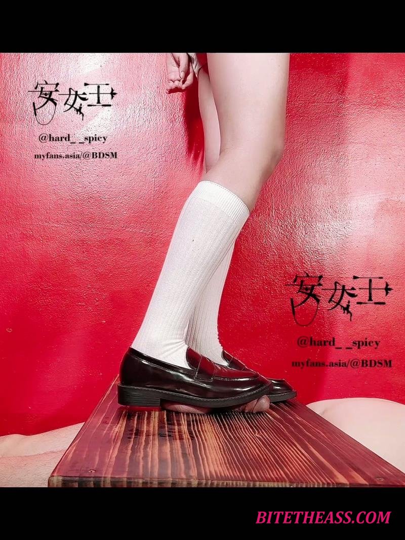  Mistress Ann - Red Wall Episode 3 Mistress Ann Steps On His Balls With High School Shoes In Cockbox [FullHD 1080]
