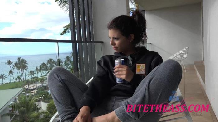 Gina Valentina - Hawaii 3-5 - 403 Scene #3 [UltraHD 4K 2160p]