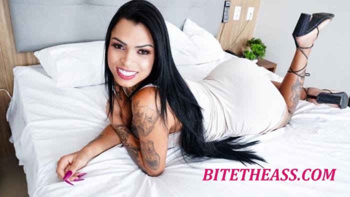 Leticia Antoneli - Enter Leticia Antoneli! [FullHD 1080p]