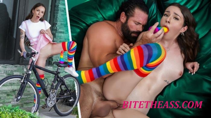 Tess Thompson - My Babysitter is Going on Sexual Bike Rides! Don't Sit on a Dildo, Sit on My Dick [SD 360p]