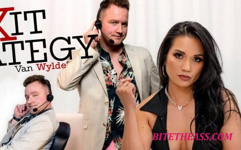 Lana Violet -  Lana Violet - Exit Strategy [FullHD 1080]
