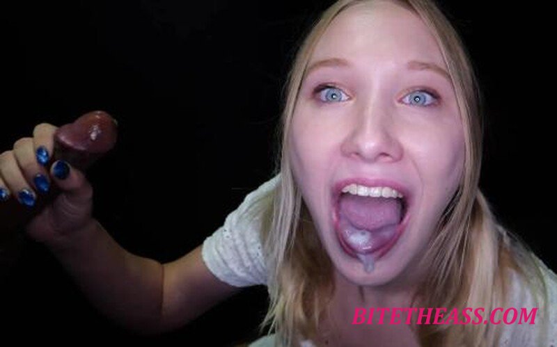 Mckenna Lynn -  Mckenna Lynn - First Gloryhole [FullHD 1080]
