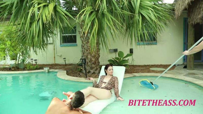  Lexi Luxxe - The Privilege of Proximity [4K 2160]
