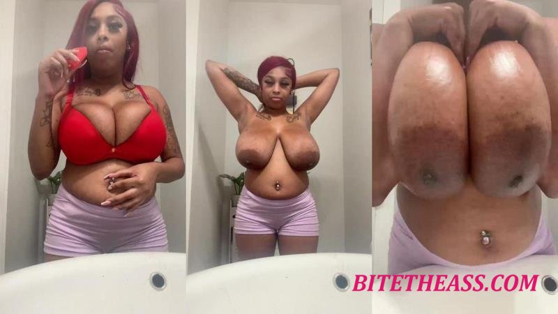 Nene Balenciaga -  Nene Balenciaga - Live [HD 720]
