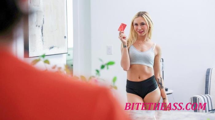 Chloe Temple - Who Touched My Stuff - S39:E10 [FullHD 1080p]