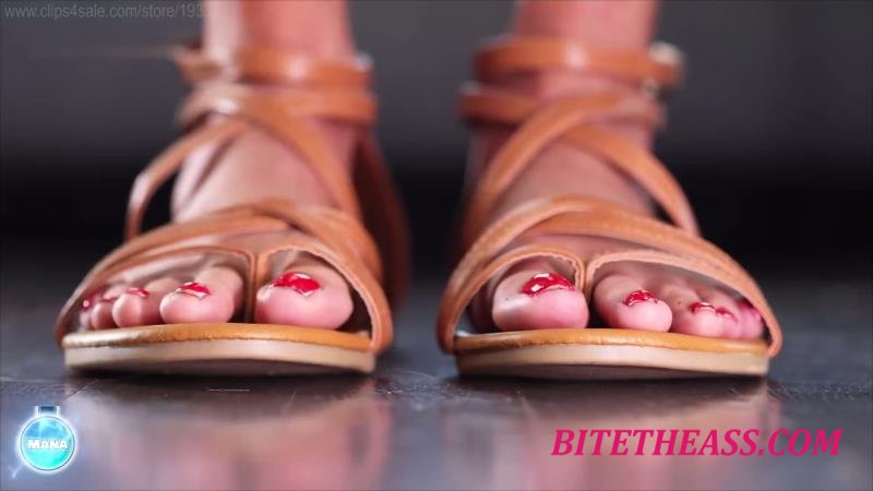  Giantess Shrinking Feet - Wrath Of Bella Cosa - SFX Epic [4K 2160]
