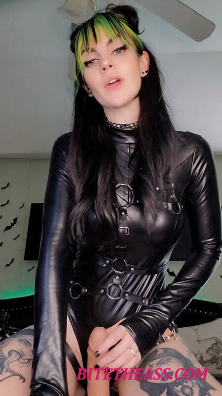 Prettyinpunk92 -  Prettyinpunk92 - POV Domme stroke and fuck [FullHD 1080]
