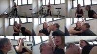  Mistress Nina Morovic - Full service after gym - Sweaty armpits sniffing and worship [FullHD 1080]
