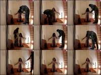 sexy-ela -  sexy-ela - Am Pranger [HD 720]
