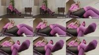  Heather Highborne - Foot Loser For A Gamer Girl [FullHD 1080]
