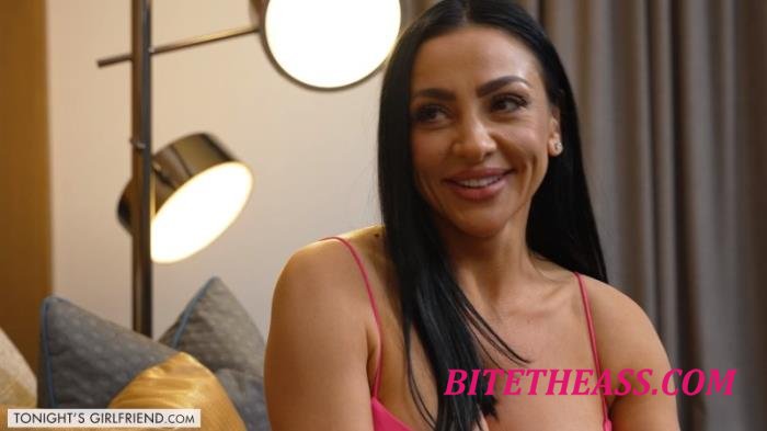 Audrey Bitoni - Making It A Night To Remember With The Gorgeous And Legendary Audrey Bitoni [UltraHD 4K 2160p]