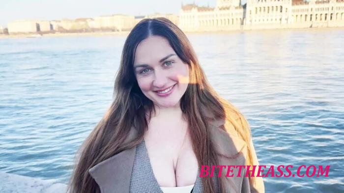 Amuse Adore - Had a three-way goal in mind [SD 480p]