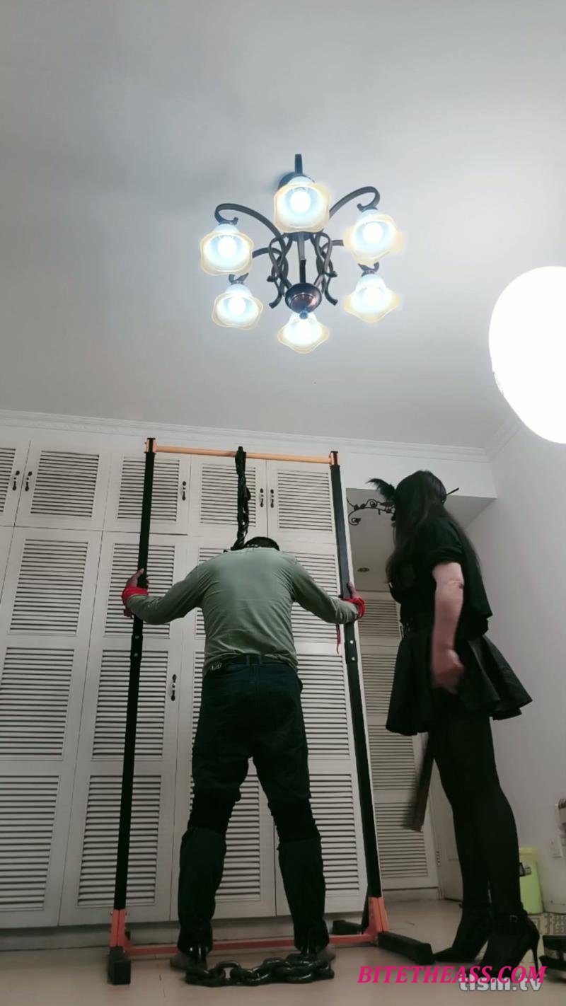  Taolusm - Anxin Ss - Shackles And A Dog - Beating Stick To Punish A Wretched Dog [FullHD 1080]

