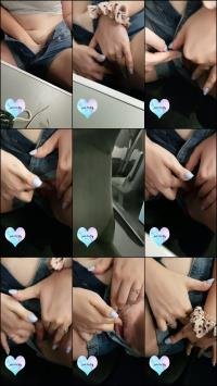 DildoLove19 -  DildoLove19 - Im Railjet geil geworden und meine Pussy gefingert [SD 608]
