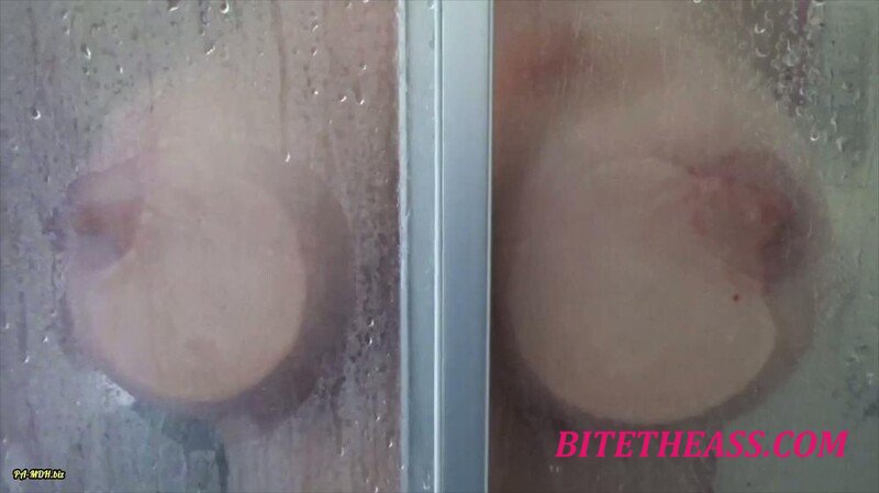 NinaVegas -  NinaVegas - Nasse Melonen [FullHD 1080]
