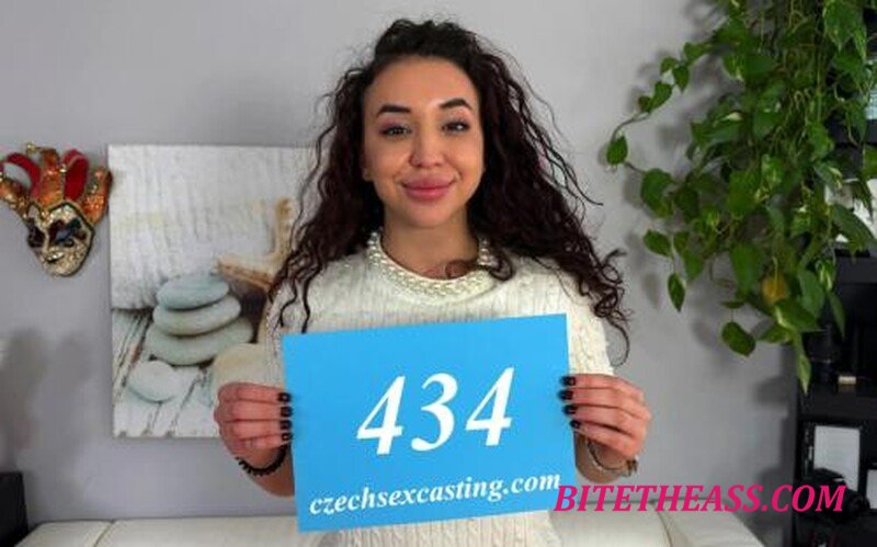 Bonney -  Bonney - She Wants To Be A Pornstar [FullHD 1080]
