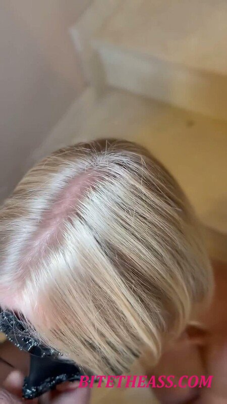 Sugar_Blonde_XO -  Sugar_Blonde_XO - In High Heels, Dessous Und Schwarzen Strumpfen [FullHD 1080]
