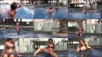Teeny-Winnie18 -  Teeny-Winnie18 - FERIEN STRIP IM SCHWIMMBAD [FullHD 1080]
