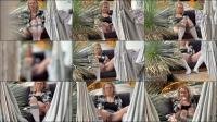 MiaHase -  MiaHase - Notgeile Milf legts drauf an beobachtet zu werden [FullHD 1080]
