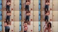 Lia123432 -  Lia123432 - Ich pinkel in meine Jeanshose - Alles ist nass [FullHD 1080]
