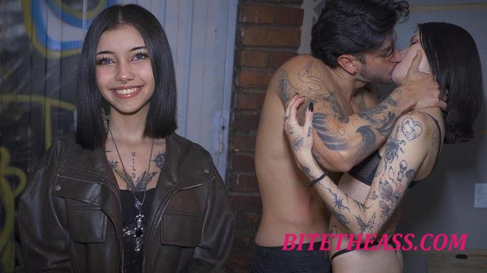 Scarlet Jones - I Can Fix Her - Goth Girl Meets Her Ex [SD 480p]