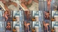 SyxLove -  SyxLove - Sexy blondes Babe masturbiert in der Badewanne [FullHD 1080]
