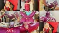 Tina_Boosom -  Tina_Boosom - Die Sissy bekommt als Latexpuppe die Arschfotze bespielt [HD 720]
