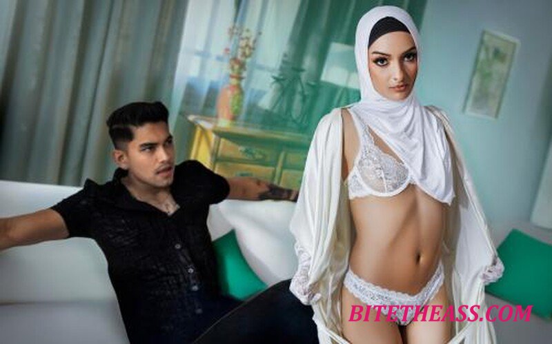 Laynee James -  Laynee James - Her Secret American Boyfriend [FullHD 1080]
