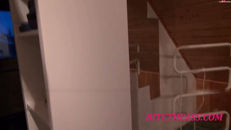 Popp-Sylvie -  Popp-Sylvie - Bad vom Freund voll gepisst [FullHD 1080]
