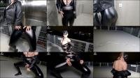Wet-Wonder -  Wet-Wonder - Der kurze Leder Schneepiss [FullHD 1080]
