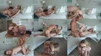 Chloe Foxxe, Nicholas Ferres -  Chloe Foxxe, Nicholas Ferres - Massive Glasses Facial [HD 720]
