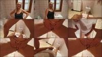 Dirty-Tina -  Dirty-Tina - Leg dich hin - Ich piss dich voll [FullHD 1080]
